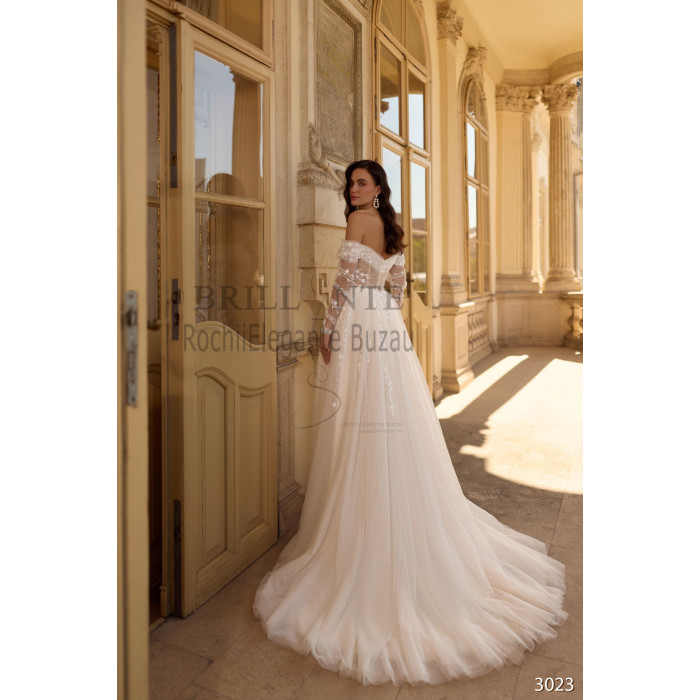   Rochie mireasa 3023