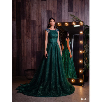 Rochia eleganta 1912