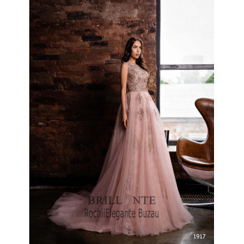 Rochia eleganta 1917